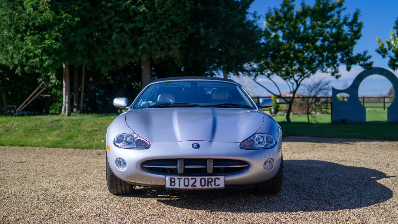 2002 Jaguar X100 XK8 - Image 3 of 31