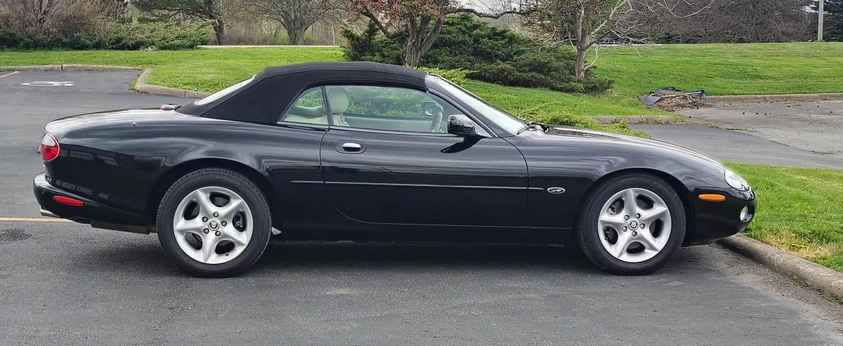 2002 Jaguar X100 XK8 - Image 12 of 13