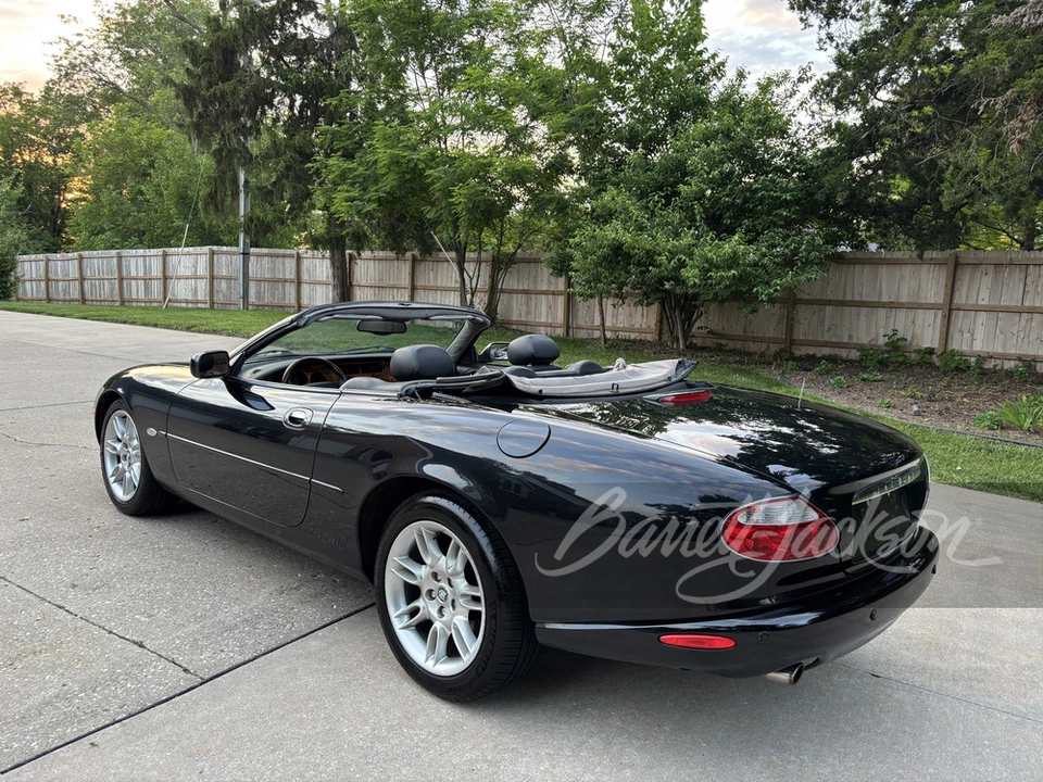 2002 Jaguar X100 XK8 - Image 11 of 14