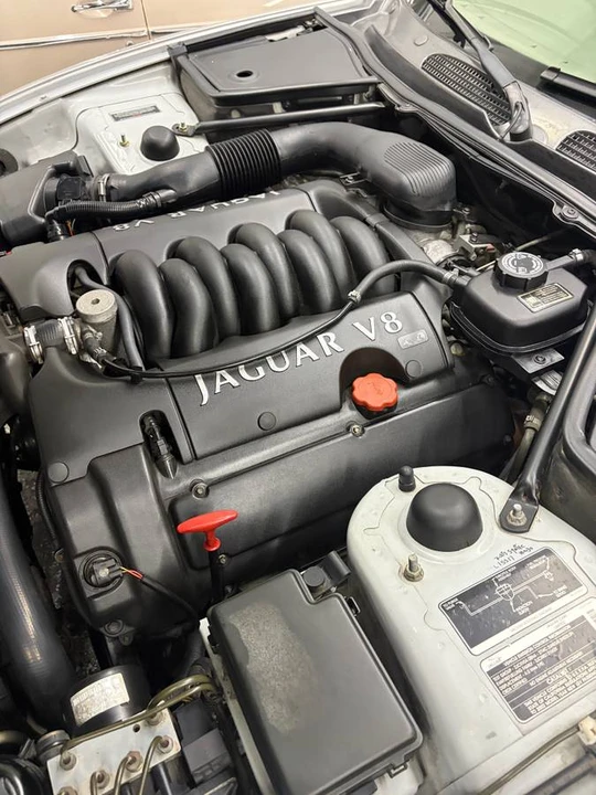 2002 Jaguar X100 XK8 - Image 2 of 12