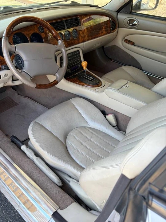 2002 Jaguar X100 XK8 - Image 3 of 12