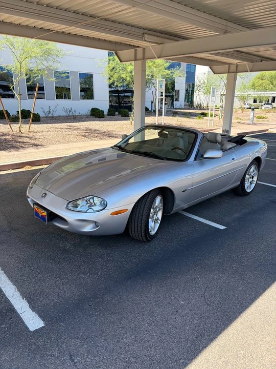 2002 Jaguar X100 XK8 - Image 4 of 12