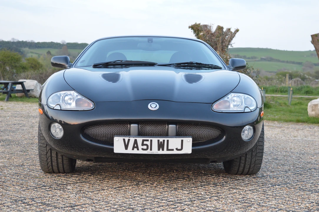 2002 Jaguar X150 XKR - Image 10 of 31