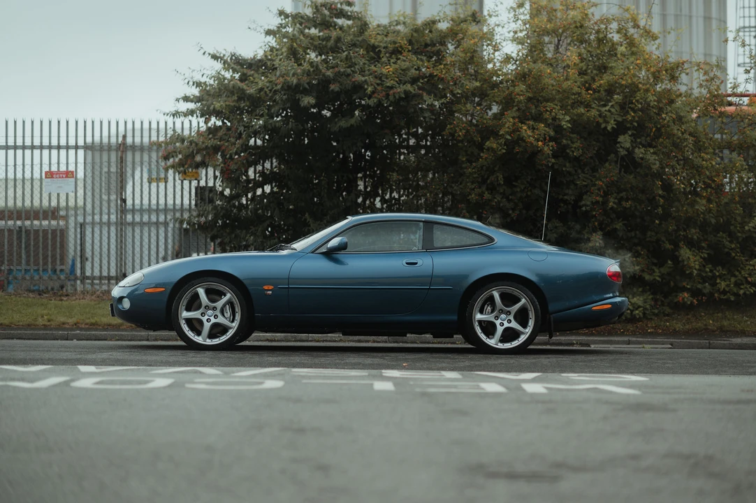 2002 Jaguar X100 XKR - Image 17 of 31