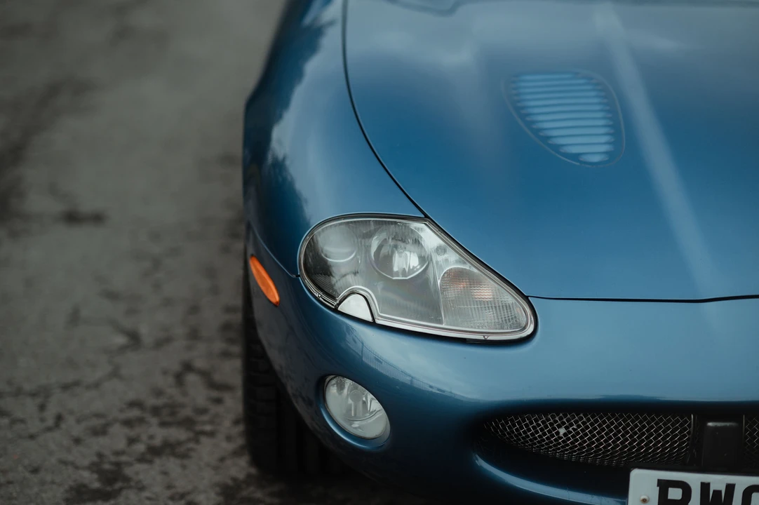 2002 Jaguar X100 XKR - Image 21 of 31