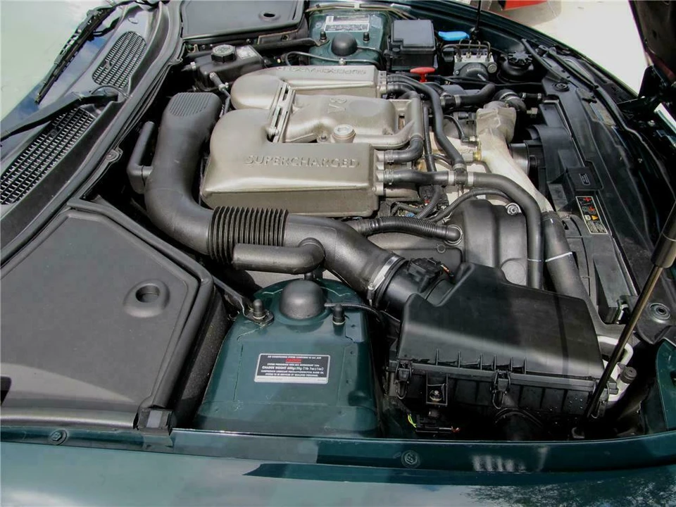 2002 Jaguar X100 XKR - Image 3 of 5