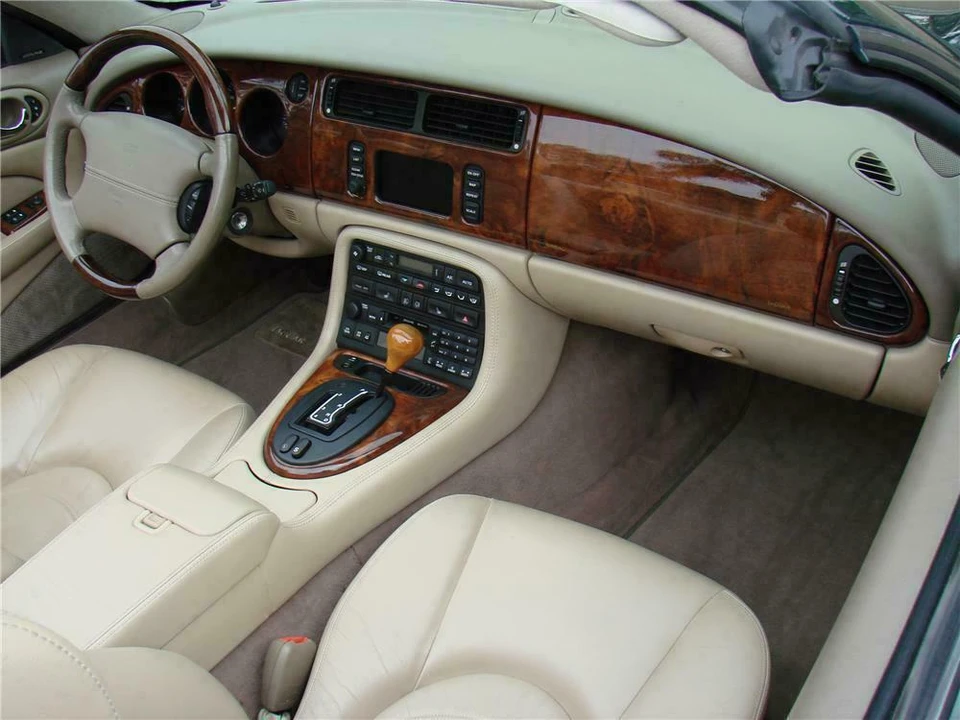 2002 Jaguar X100 XKR - Image 4 of 5