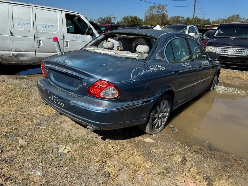 2002 Jaguar X-Type - Image 8 of 9