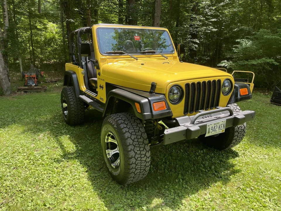 2002 Jeep TJ Wrangler - Image 3 of 13