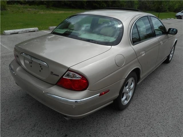 2002 Jaguar S-Type 2nd Gen - Image 3 of 12