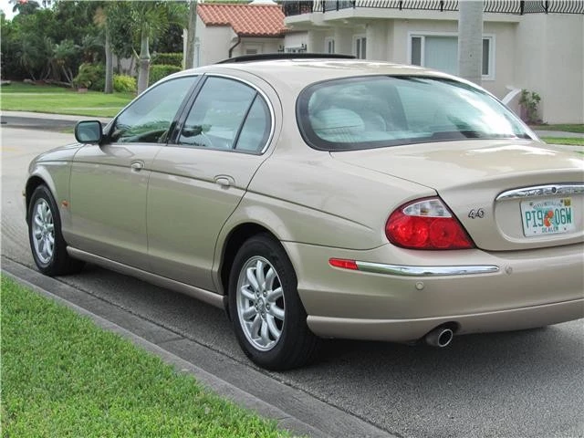 2002 Jaguar S-Type 2nd Gen - Image 10 of 12