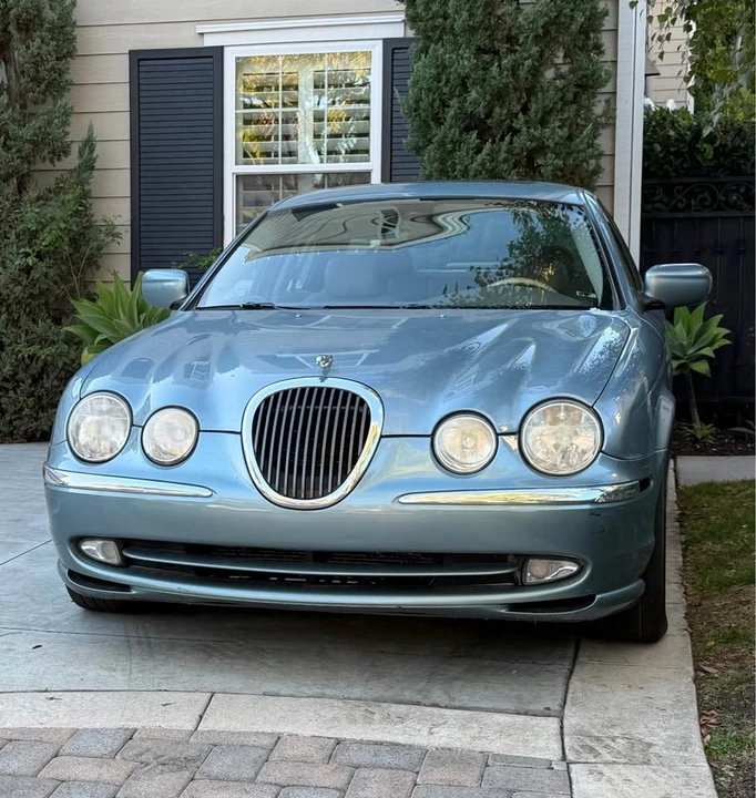 2002 Jaguar S-Type 2nd Gen - Image 2 of 3