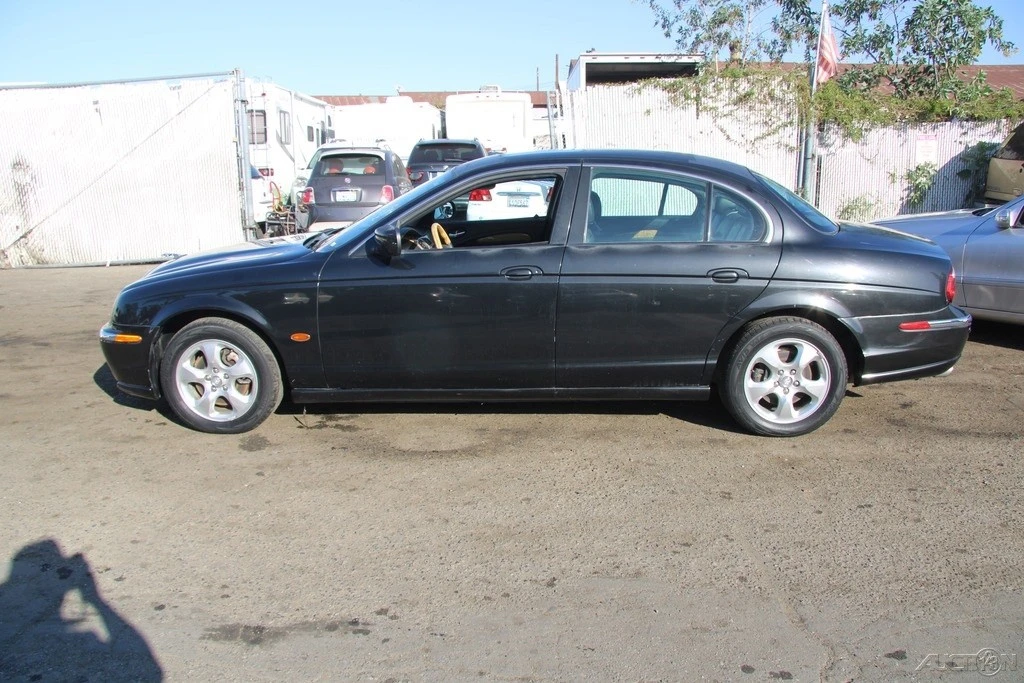 2002 Jaguar S-Type 2nd Gen - Image 3 of 21