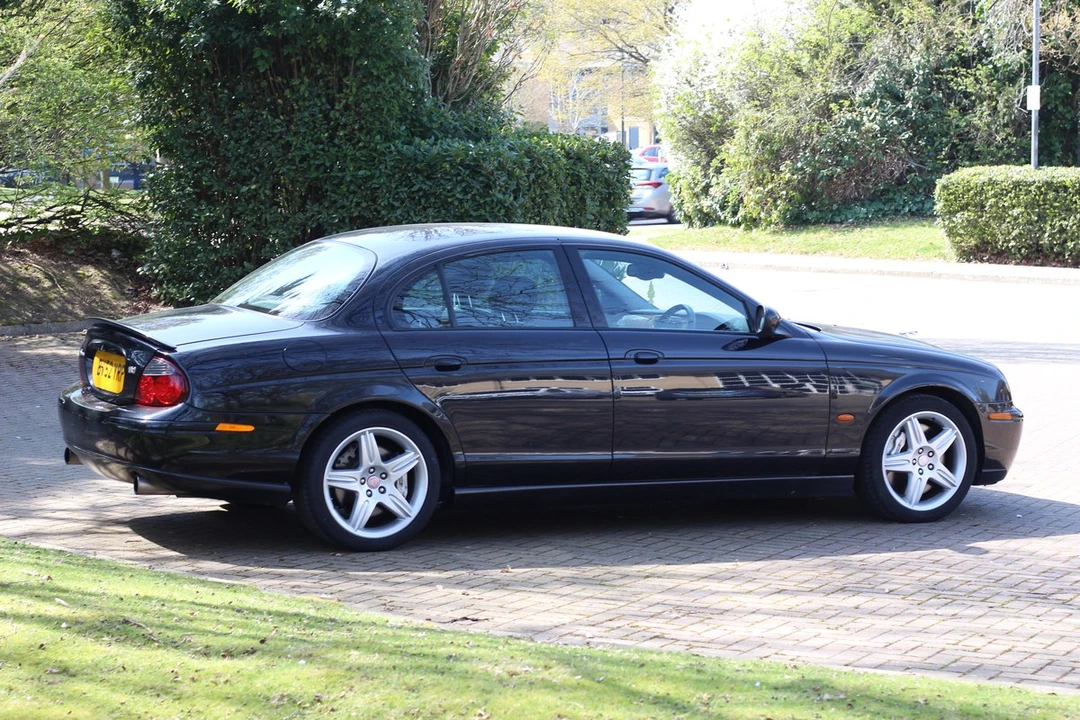 2002 Jaguar S-Type 2nd Gen - Image 21 of 30
