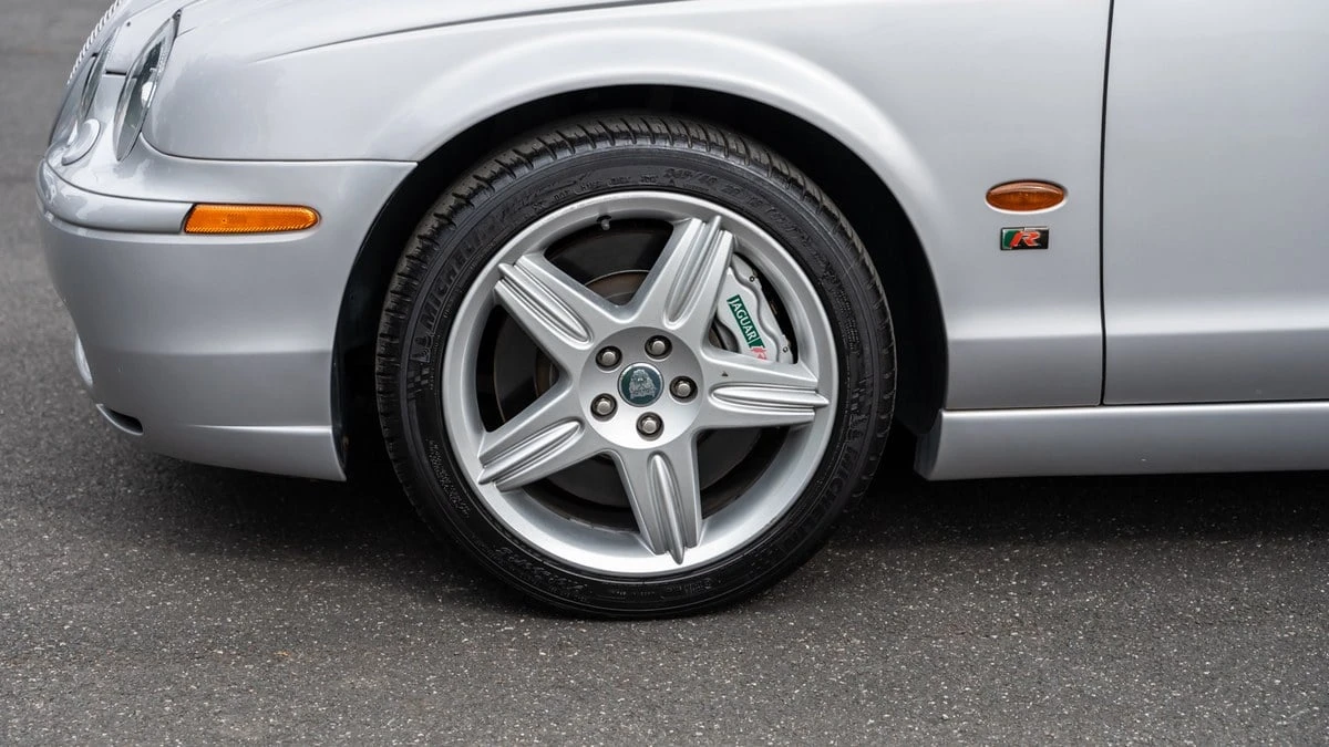 2002 Jaguar S-Type 2nd Gen - Image 10 of 30