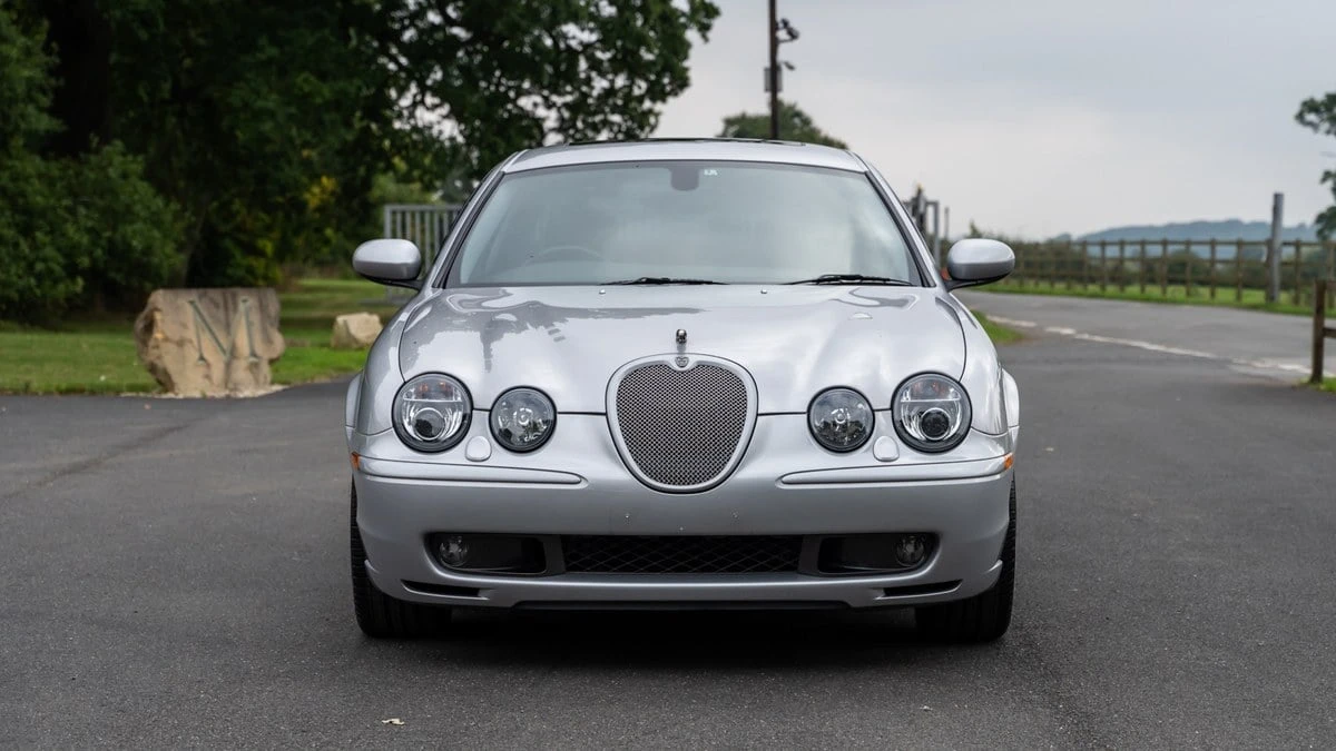 2002 Jaguar S-Type 2nd Gen - Image 2 of 30