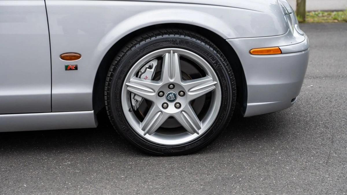 2002 Jaguar S-Type 2nd Gen - Image 11 of 30