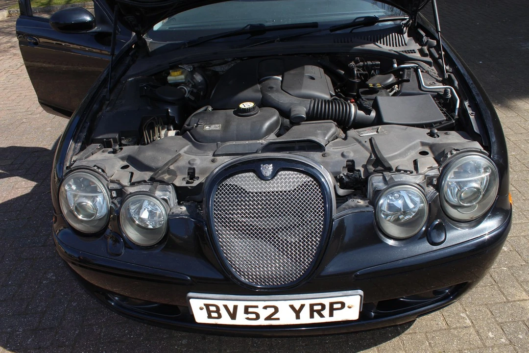 2002 Jaguar S-Type 2nd Gen - Image 4 of 30