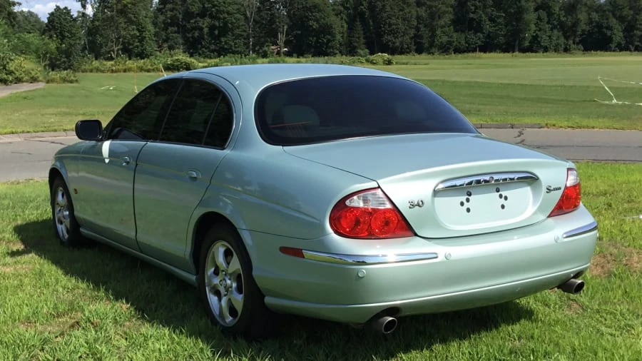 2002 Jaguar S-Type 2nd Gen - Image 2 of 9