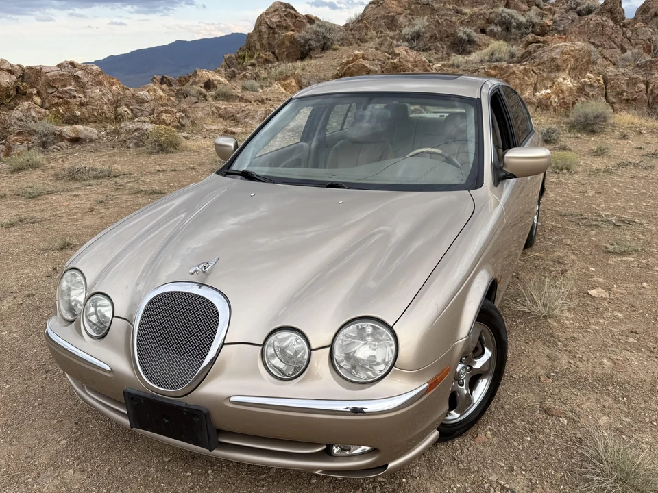 2002 Jaguar S-Type 2nd Gen - Image 9 of 31