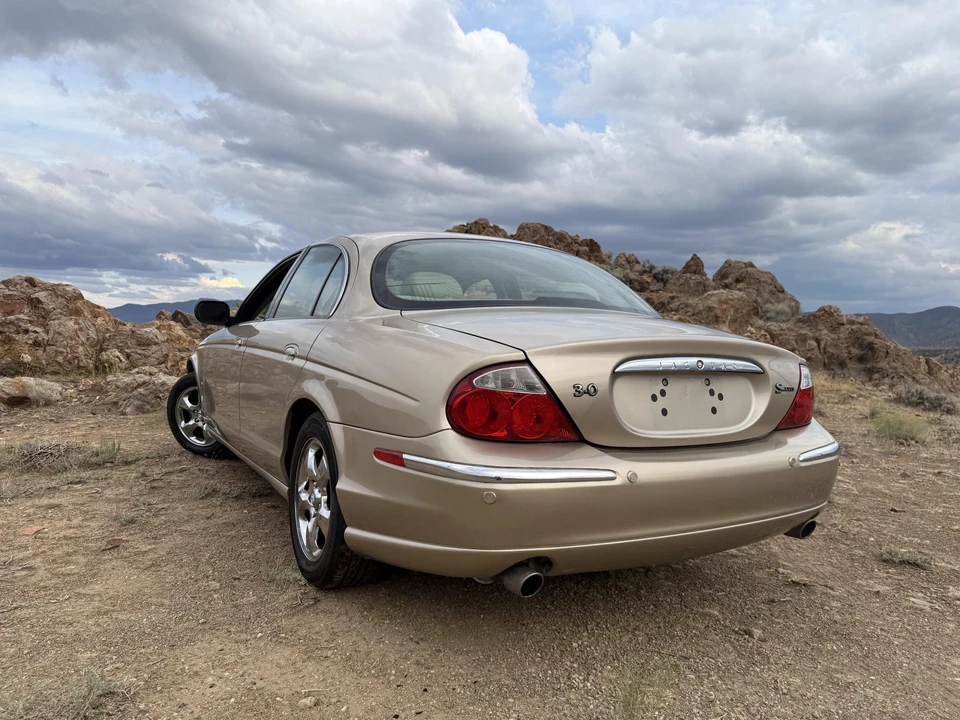 2002 Jaguar S-Type 2nd Gen - Image 25 of 31