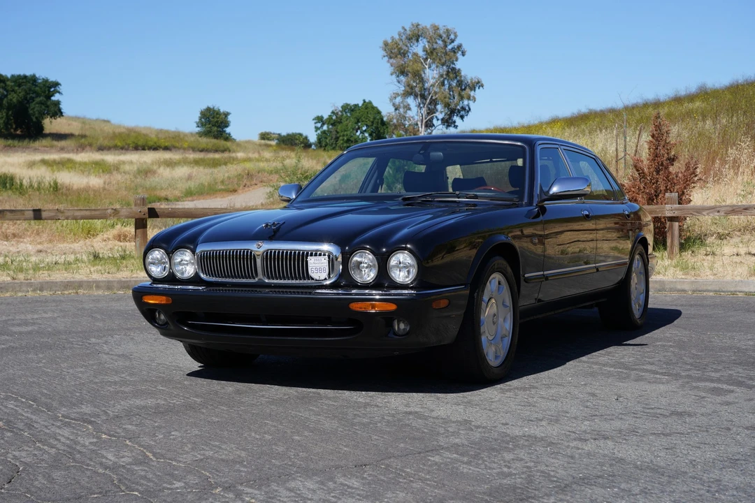 2002 Jaguar X308 XJ - Image 6 of 31