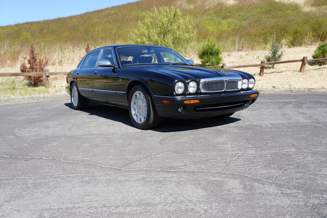 2002 Jaguar X308 XJ - Image 9 of 31