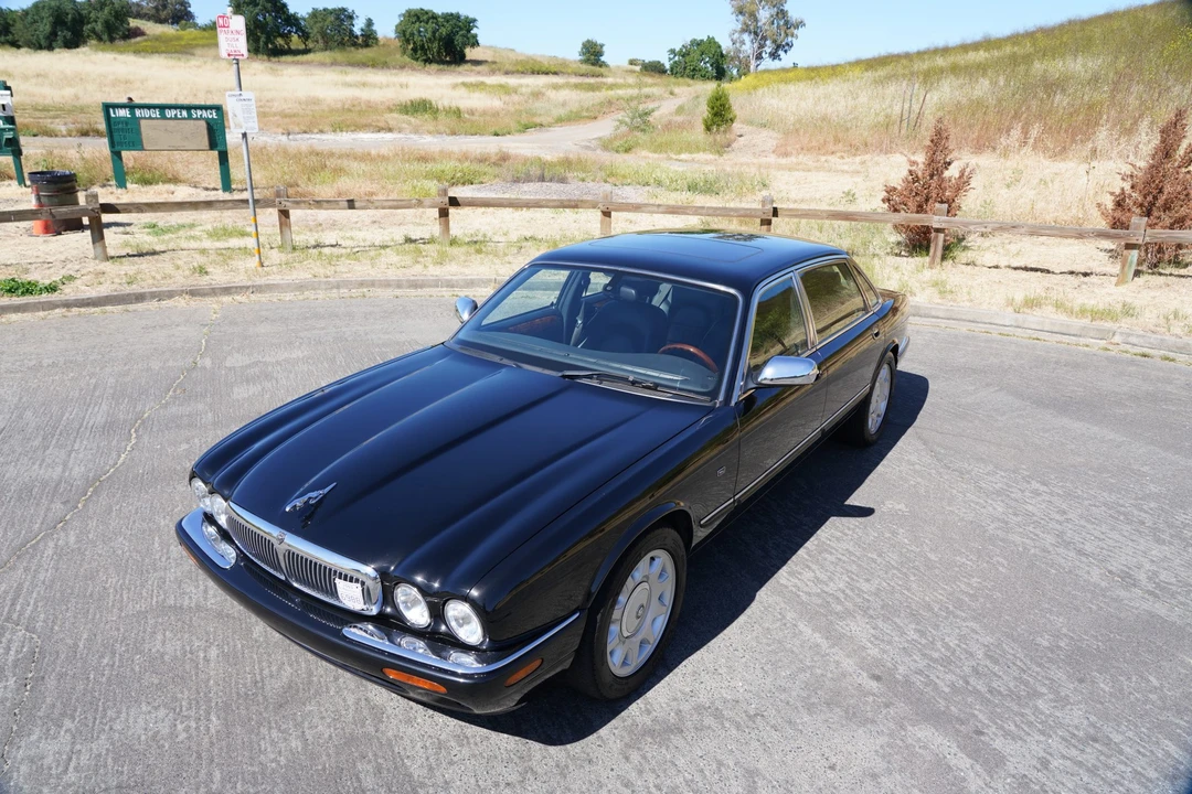2002 Jaguar X308 XJ - Image 4 of 31