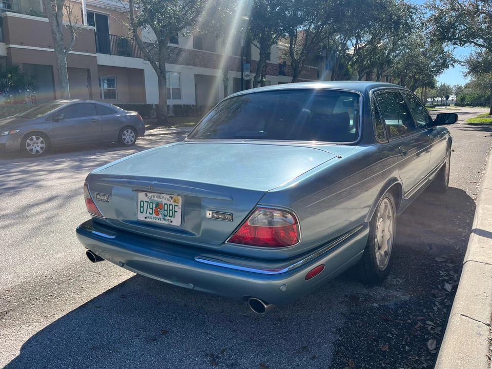 2002 Jaguar X308 XJR - Image 31 of 31