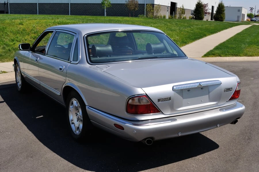 2002 Jaguar X308 XJ - Image 7 of 8