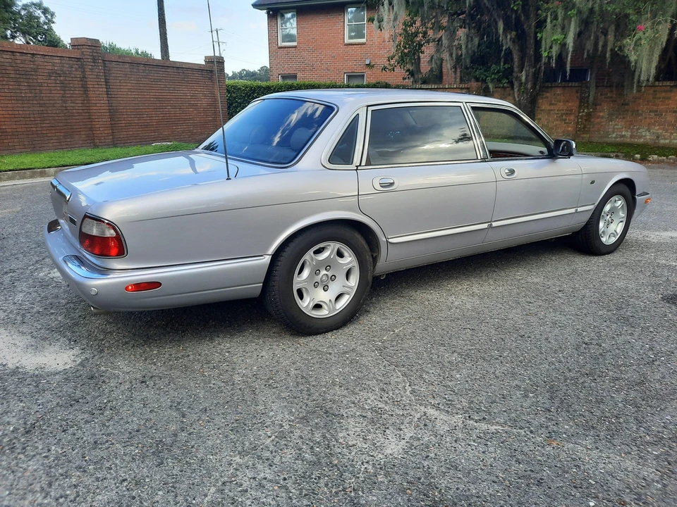 2002 Jaguar X308 XJ - Image 26 of 31