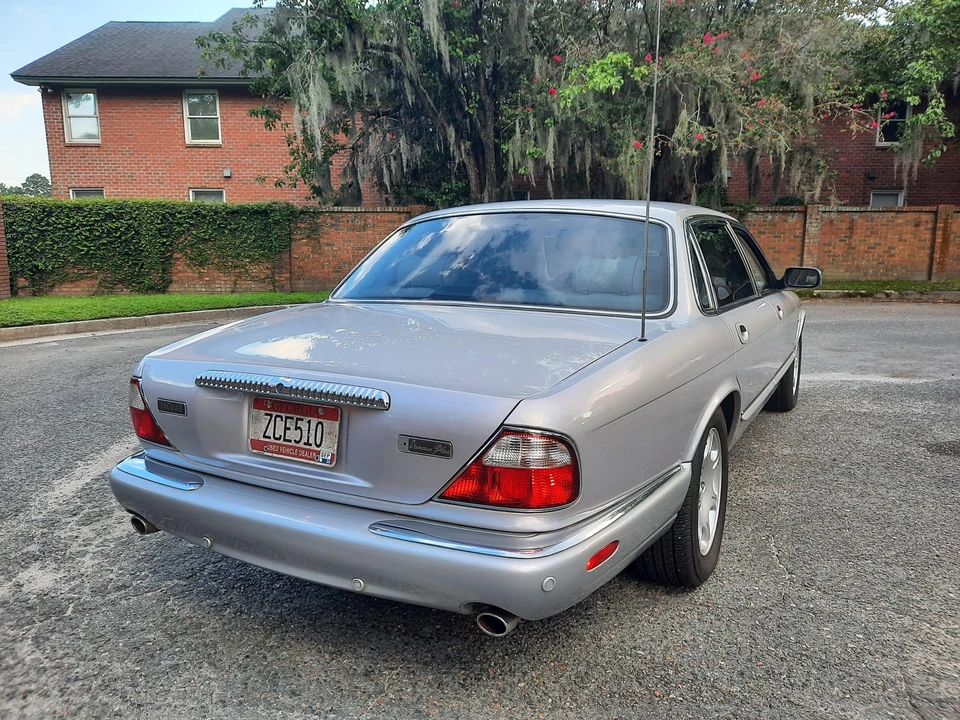 2002 Jaguar X308 XJ - Image 31 of 31