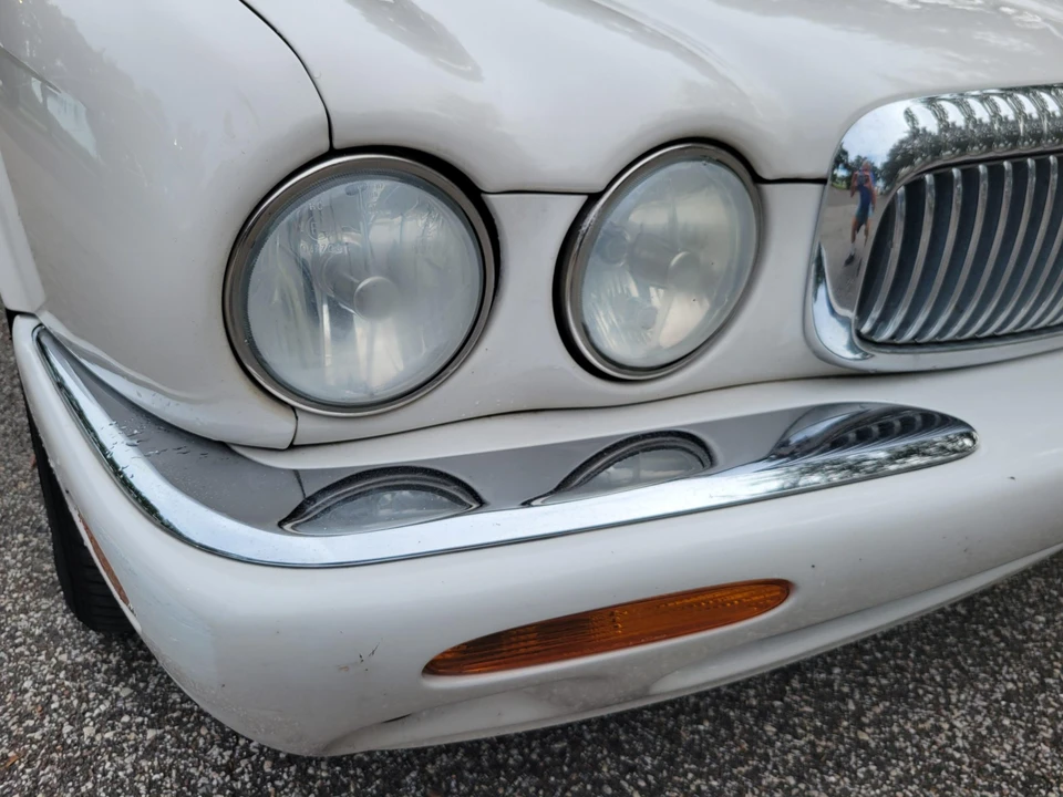 2002 Jaguar X308 XJ - Image 15 of 31