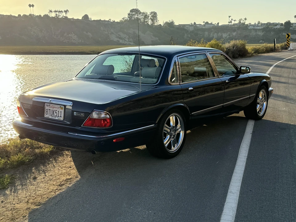 2002 Jaguar X308 XJ - Image 25 of 31