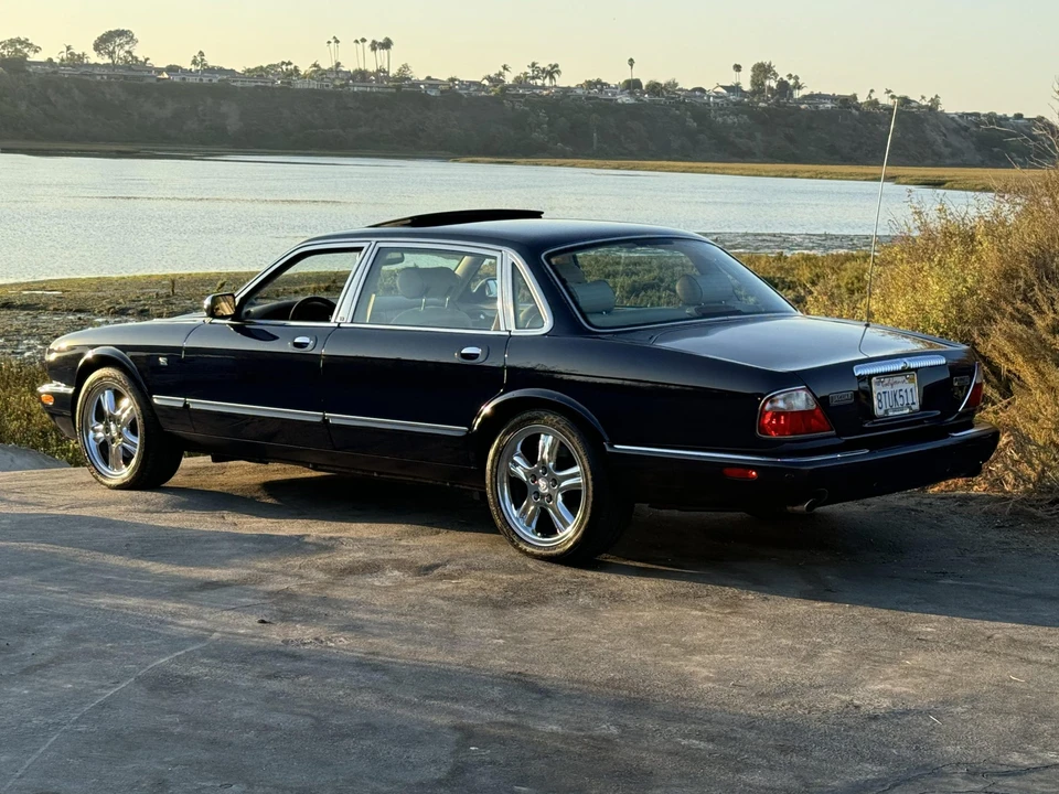2002 Jaguar X308 XJ - Image 11 of 31