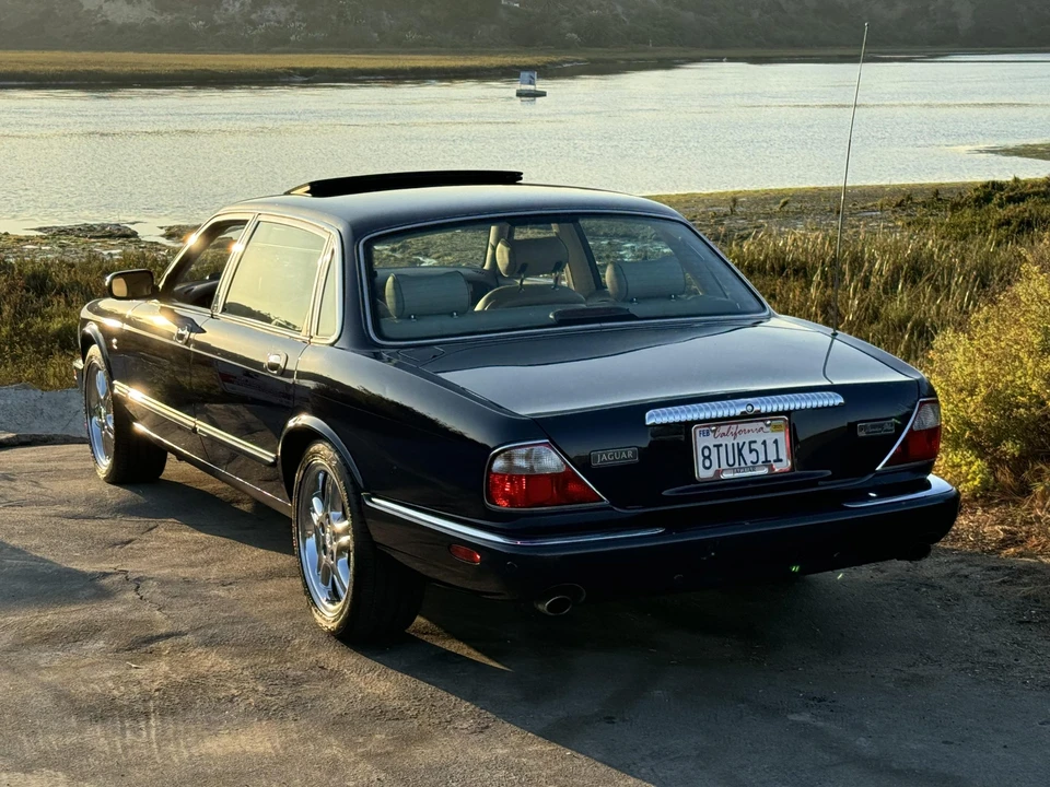 2002 Jaguar X308 XJ - Image 17 of 31