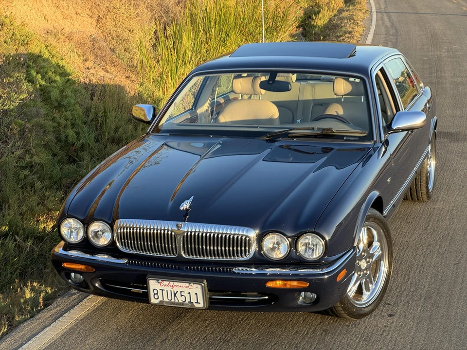 2002 Jaguar X308 XJ - Image 2 of 31