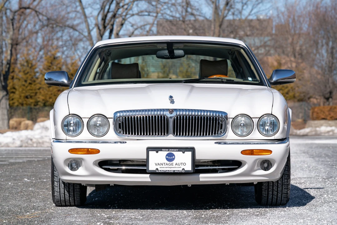 2002 Jaguar X308 XJ - Image 5 of 31