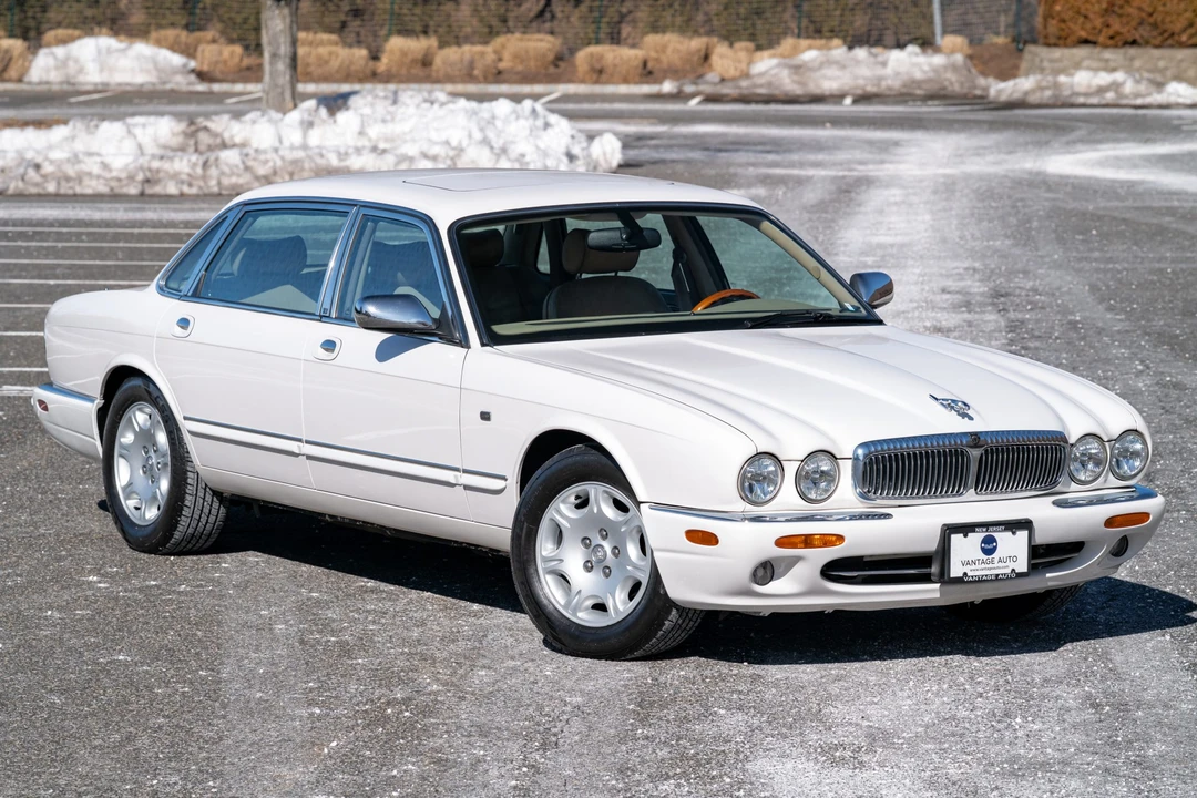 2002 Jaguar X308 XJ - Image 6 of 31