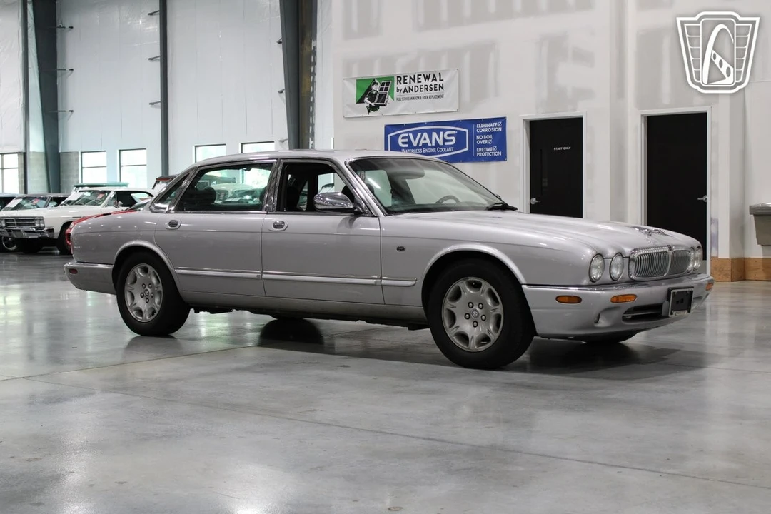 2002 Jaguar X308 XJ - Image 27 of 31