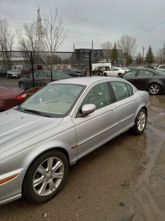 2002 Jaguar X-Type - Image 1 of 2