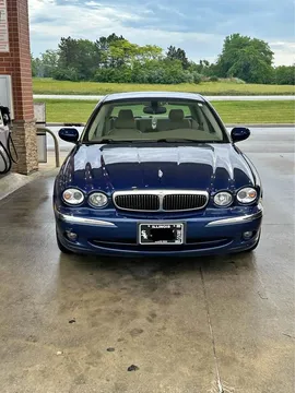2002 Jaguar X-TYPE 2.5L Sedan