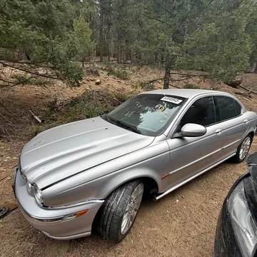 2002 Jaguar X-TYPE 2.5L Sedan 4D