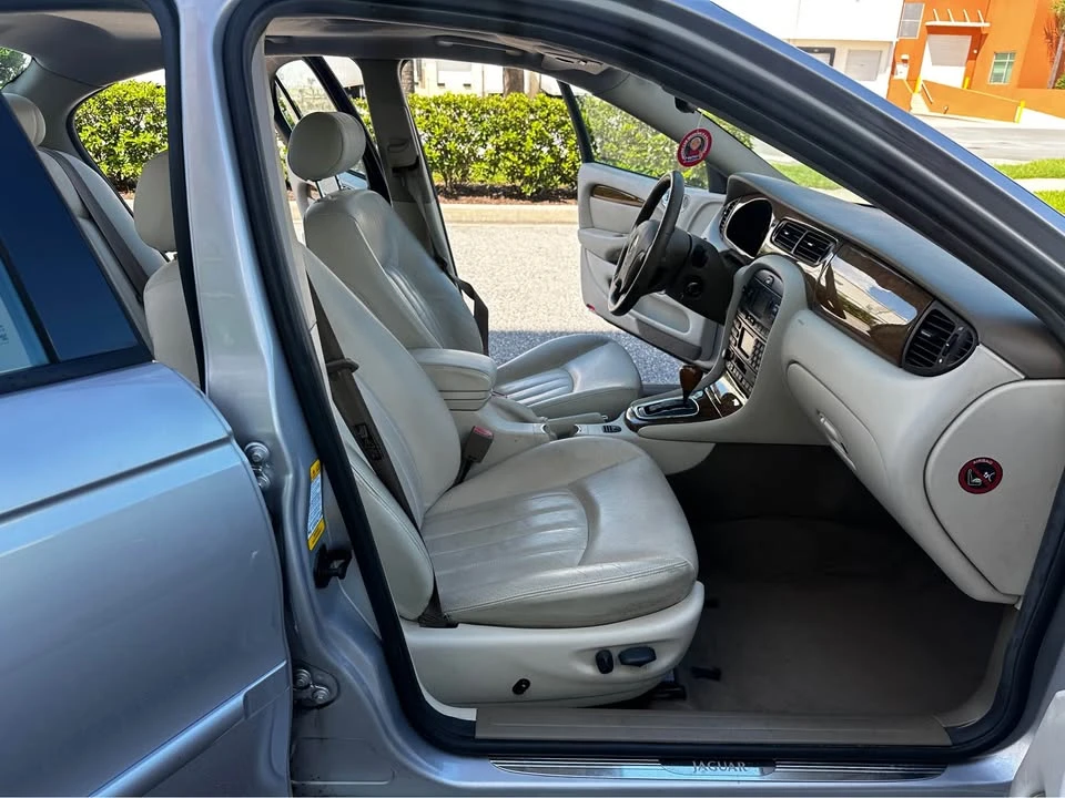 2002 Jaguar X-Type - Image 7 of 18