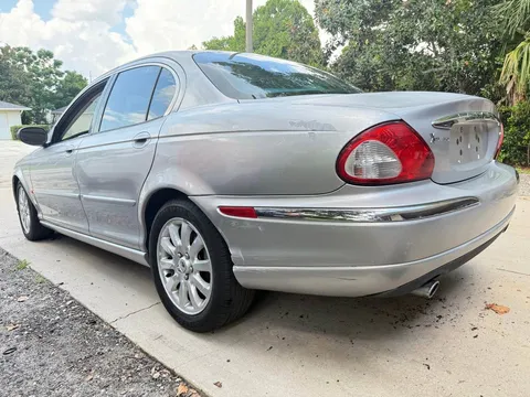 2002 Jaguar X-Type - Image 4 of 13