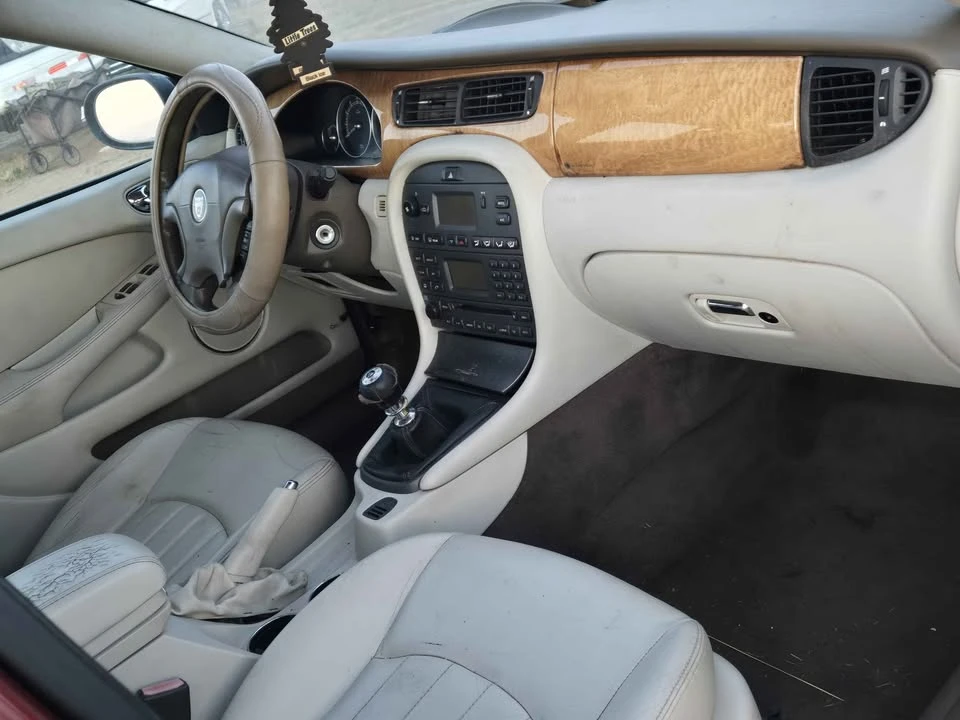 2002 Jaguar X-Type - Image 2 of 4
