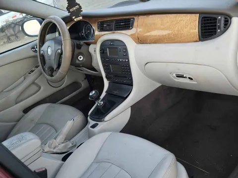 2002 Jaguar X-Type - Image 2 of 4