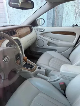 2002 Jaguar X-Type - Image 4 of 9