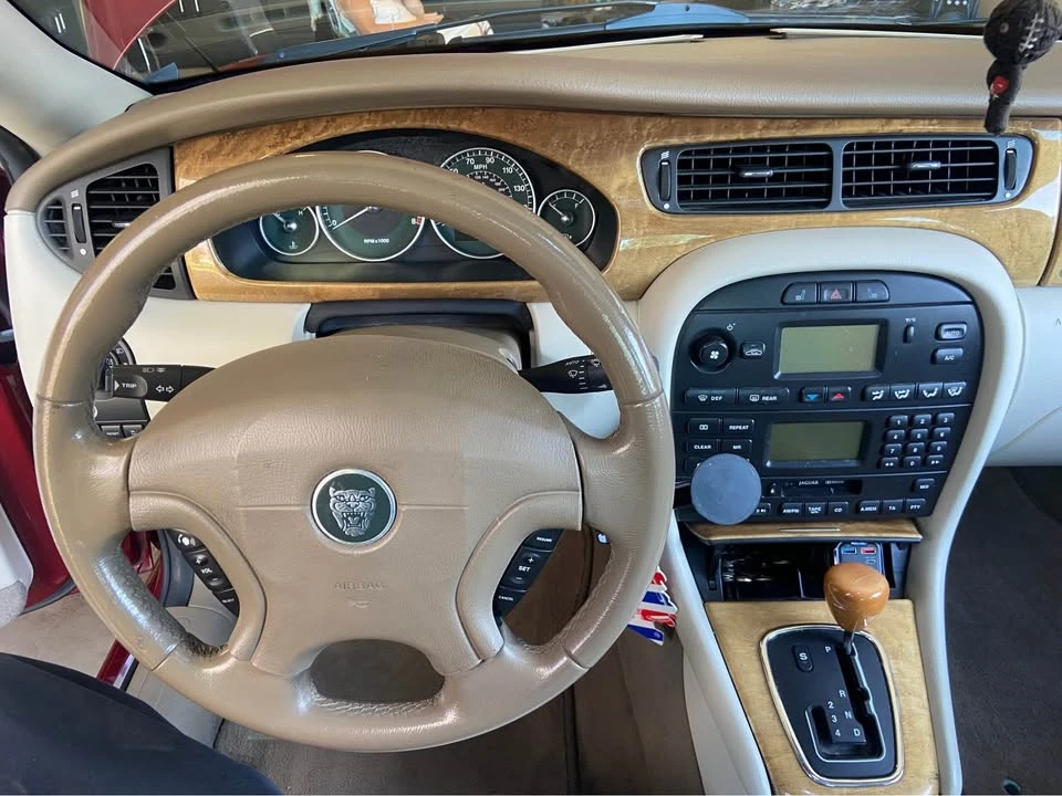 2002 Jaguar X-Type - Image 10 of 19