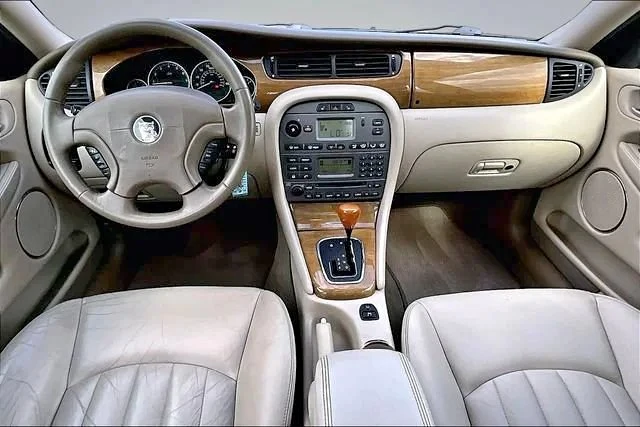2002 Jaguar X-Type - Image 1 of 9